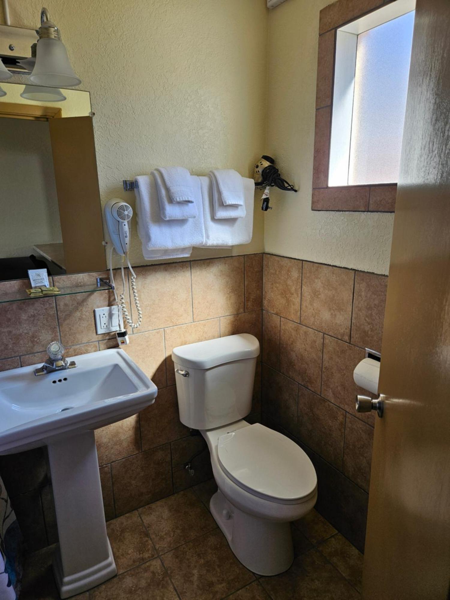 Travel Inn Motel Canon City Exterior foto